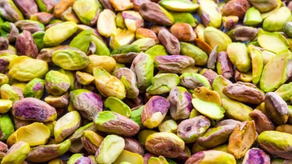 Maghaz Pista (Pistachio Nut)